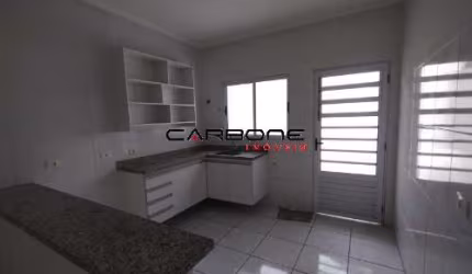 Casa com 3 quartos à venda na Rua Luiza Canero, Vila Canero, São Paulo por R$ 740.000