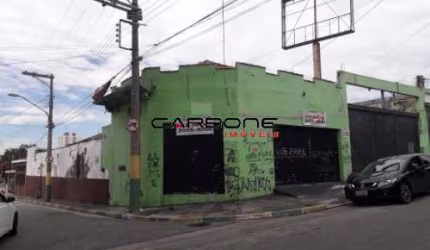 Barracão / Galpão / Depósito à venda na Rua Itamaracá, Água Rasa, São Paulo por R$ 2.400.000