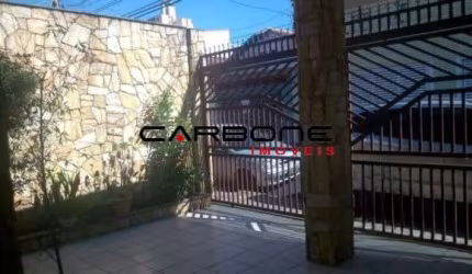 Casa com 2 quartos à venda na Rua Santo Inácio, Parque São Jorge, São Paulo por R$ 800.000