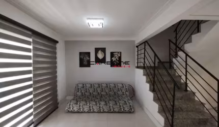 Casa em condomínio fechado com 3 quartos à venda na Rua Cambará, Vila Bertioga, São Paulo por R$ 1.400.000