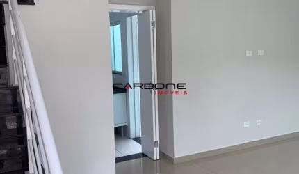 Casa em condomínio fechado com 3 quartos à venda na Rua Capitão Militão, Vila Santa Clara, São Paulo por R$ 515.000