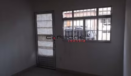 Casa com 4 quartos à venda na Rua Tristão Fasioni, Vila Ema, São Paulo por R$ 500.000