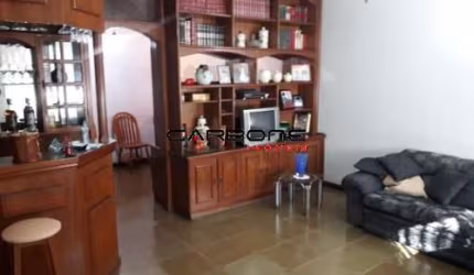 Casa com 3 quartos à venda na Rua Firmiano Cardoso, Chácara Cruzeiro do Sul, São Paulo por R$ 1.400.000