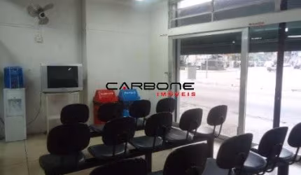 Casa comercial à venda na Rua Silva Jardim, Belenzinho, São Paulo por R$ 1.300.000