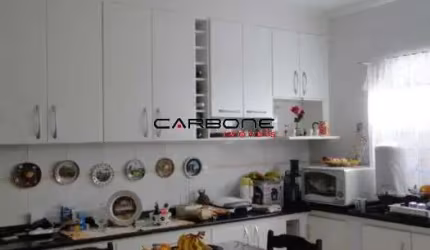 Casa com 3 quartos à venda na Rua Málaga, Parque Sevilha, São Paulo por R$ 1.600.000