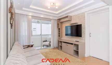 Apartamento com 3 quartos e 1 vaga à venda no Água Verde