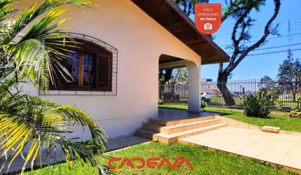 Casa com 4 quartos e 4 vagas à venda no Boqueirão