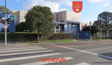 Casa comercial à venda Mercês Curitiba