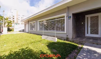 Casa comercial com 7 salas e 4 vagas à venda no Alto da Glória