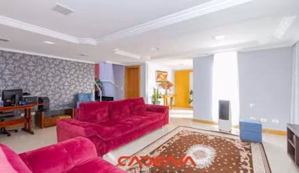 Casa com 4 quartos e 7 vagas à venda no Ahu