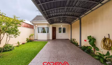 Casa à venda com 3 quartos e 2 vagas no Atuba