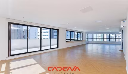 Sala Comercial com 2 vagas para aluguel no Água Verde