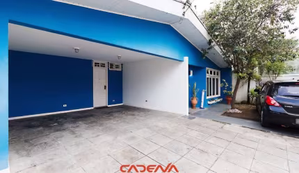 Casa com 3 quartos e 3 vagas à venda no Vila Izabel