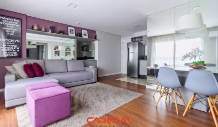 Apartamento com 2 quartos e 1 vaga no Centro