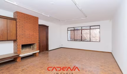 Casa comercial com 3 quartos e 1 vaga para aluguel no Alto da Glória