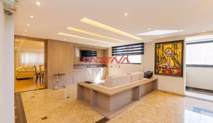 Apartamento com 3 suítes e 4 vagas para aluguel no Água Verde