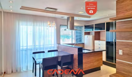 Apartamento com 2 quartos e 1 vaga à venda no Centro