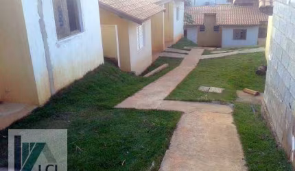 Village com 2 dormitórios à venda, 72 m² por R$ 240.000,00 - Paisagem Casa Grande - Cotia/SP