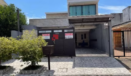 Casa com 2 quartos à venda na Rua Cidade de Santa-Fé, Mato Grande, Canoas, 125 m2 por R$ 466.000