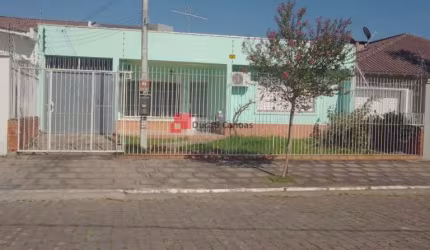 Casa com 3 quartos à venda na Rua Marechal Lampert, Harmonia, Canoas, 250 m2 por R$ 650.000