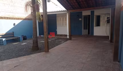 Casa 2 Dormitórios ( Não pode ser Financiada)