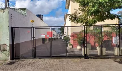 Casa em condomínio fechado com 2 quartos à venda na Rua 24 de Outubro, Fátima, Canoas, 1300 m2 por R$ 260.000