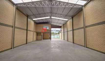 Pavilhão comercial próximo a Guilherme Schell