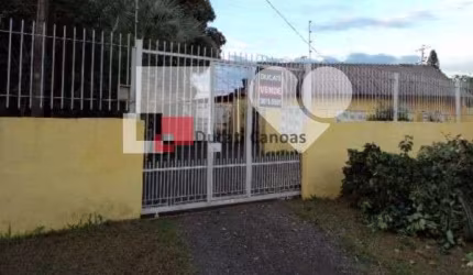Casa 2 dormitórios com piscina