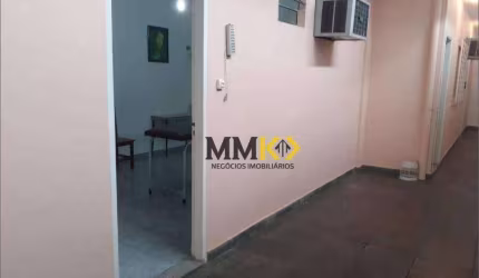 Casa com 4 dormitórios à venda na Vila Matias - Santos/SP