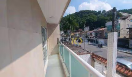 Sobrado com 2 dormitórios para alugar, 110 m² na Vila Belmiro - Santos/SP