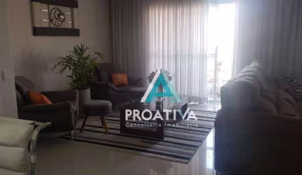 Apartamento localizado no Bairro Campestre em Santo André, possui 130m² de área útil.