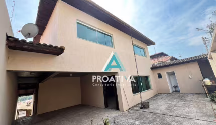 Sobrado com 5 dormitórios à venda, 333 m² - Santa Maria - Santo André/SP