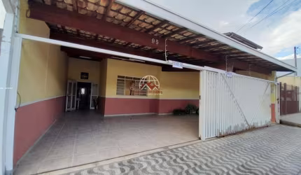 Casa para Venda em Taubaté, Terra Nova, 4 dormitórios, 1 suíte, 2 banheiros, 4 vagas