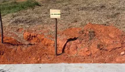 Terreno para Venda em Taubaté, Itapecirica