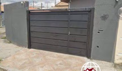 Casa para Venda em Tremembé, Loteamento Residencial Vale das Flores, 2 dormitórios, 5 vagas