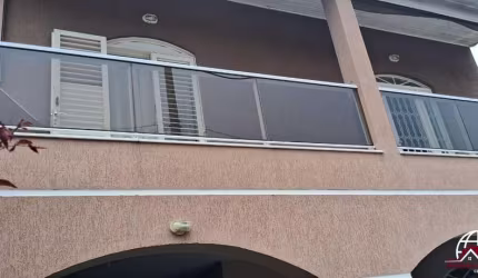 Casa para Venda em Taubaté, Loteamento Residencial Colinas, 3 dormitórios, 2 suítes, 3 banheiros, 4 vagas