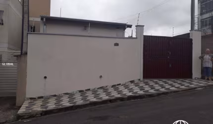 Casa para Venda em Taubaté, Chácara Fonte Imaculada Conceição, 3 dormitórios, 1 suíte, 2 banheiros, 3 vagas