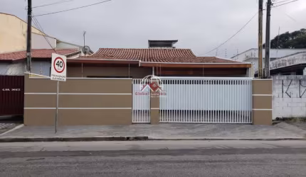 Casa para Venda em Taubaté, Parque São Luís, 3 dormitórios, 1 suíte, 2 banheiros, 2 vagas