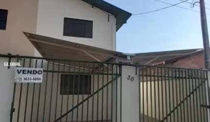 Casa para Venda em Taubaté, Parque Três Marias, 4 dormitórios, 1 banheiro, 2 vagas