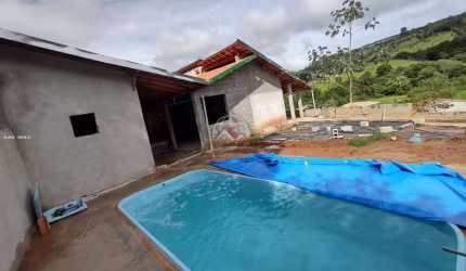 Chácara para Venda em Taubaté, Serrinha, 4 dormitórios, 2 banheiros, 5 vagas