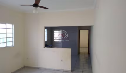 Casa para Venda em Tremembé, Loteamento Residencial Vale das Flores, 2 dormitórios, 1 banheiro, 2 vagas