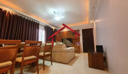 Casa à venda no bairro São Domingos - Niterói/RJ