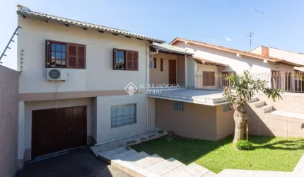 Casa com 3 quartos à venda na Rua Doutor Osvaldo Degrazia, 320, Costa e Silva, Porto Alegre, 172 m2 por R$ 499.800