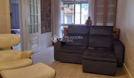Apartamento com 2 quartos à venda na Rua Coronel Fernando Machado, 495, Centro Histórico, Porto Alegre, 66 m2 por R$ 450.000