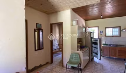 Casa em condomínio fechado com 2 quartos à venda na EDU DA GAITA, 156, Salinas, Cidreira, 48 m2 por R$ 200.000