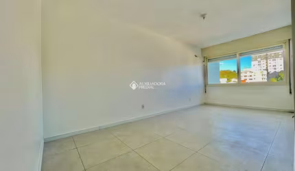Apartamento com 2 quartos à venda na Rua Ministro Oliveira Lima, 193, São Sebastião, Porto Alegre, 89 m2 por R$ 320.000