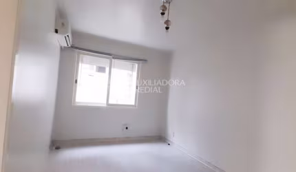 Apartamento com 1 quarto à venda na Rua Delfino Riet, 510, Santo Antônio, Porto Alegre, 37 m2 por R$ 185.500