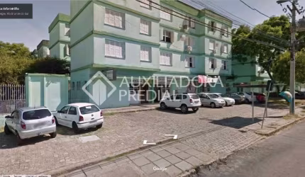 Apartamento com 3 quartos à venda na Rua Orfanotrófio, 1087, Teresópolis, Porto Alegre, 81 m2 por R$ 250.000