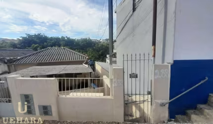 CASA COM GARANTIA DA IMOBILIARIA!