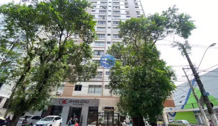 Apartamento a venda em Santos no Boqueirão próximo da praia
